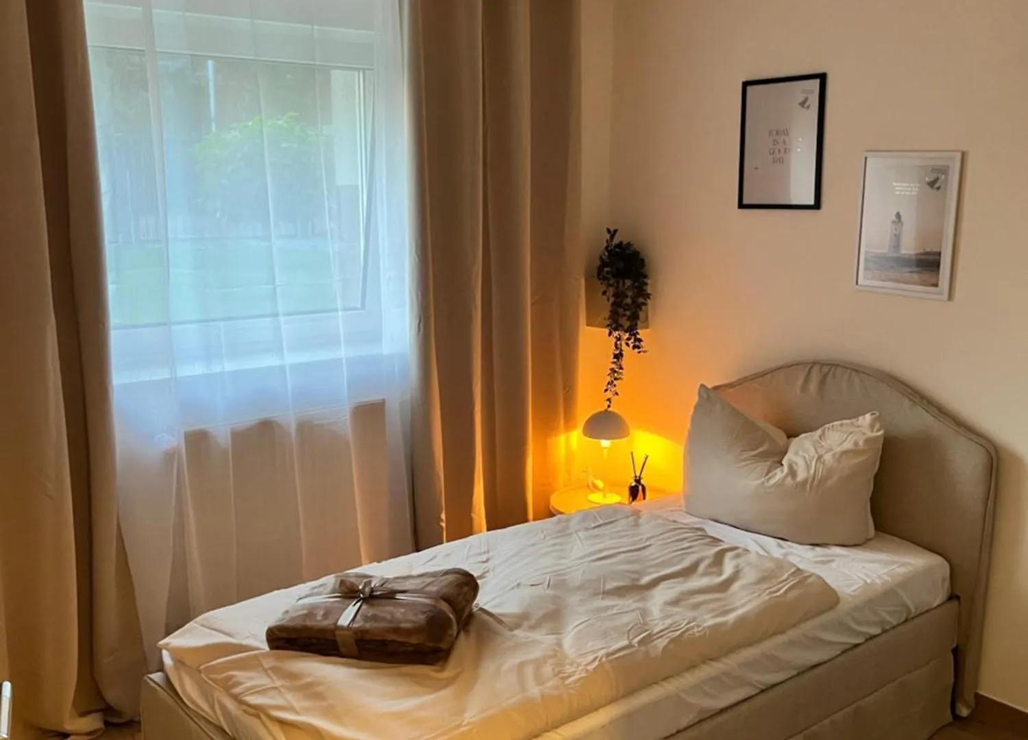 Apartment Hukic Mit 2 Schlafzimmer Blankenfelde-Mahlow